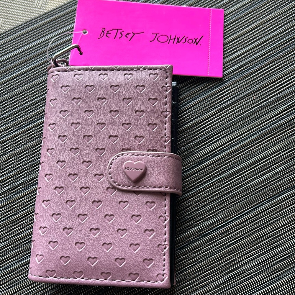 Betsey Johnson Wallet Card Holder with Keychain- NWT